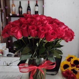 Florero 100 rosas rojas