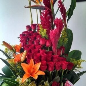 Canasta 40 rosas y aves