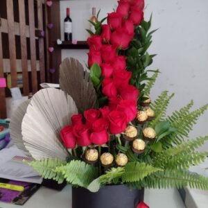 Caja Circular Med en \"S\" con Ferreros