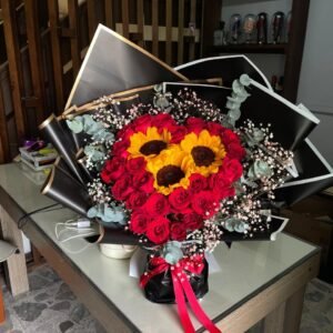 Ramo corazon con girasoles